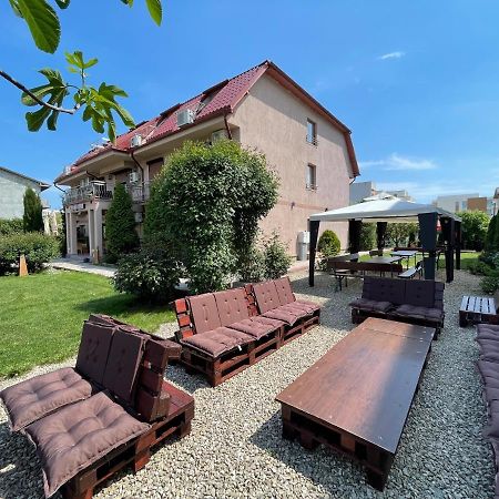 Ametist Casa Leului Otel Navodari Dış mekan fotoğraf