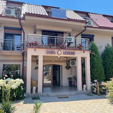Ametist Casa Leului Otel Navodari Dış mekan fotoğraf