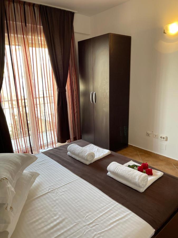 Ametist Casa Leului Otel Navodari Dış mekan fotoğraf