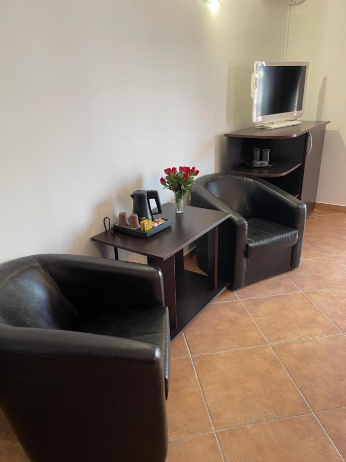 Ametist Casa Leului Otel Navodari Dış mekan fotoğraf